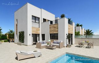 Xalet a San Fulgencio. Moderno chalet con 3 dormitorios y piscina privada en benijófar