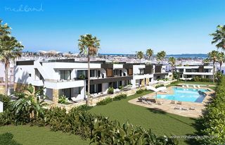 Apartament a Lo Marabú. Apartamentos en planta baja con 2 dormitorios y amplia terraza e