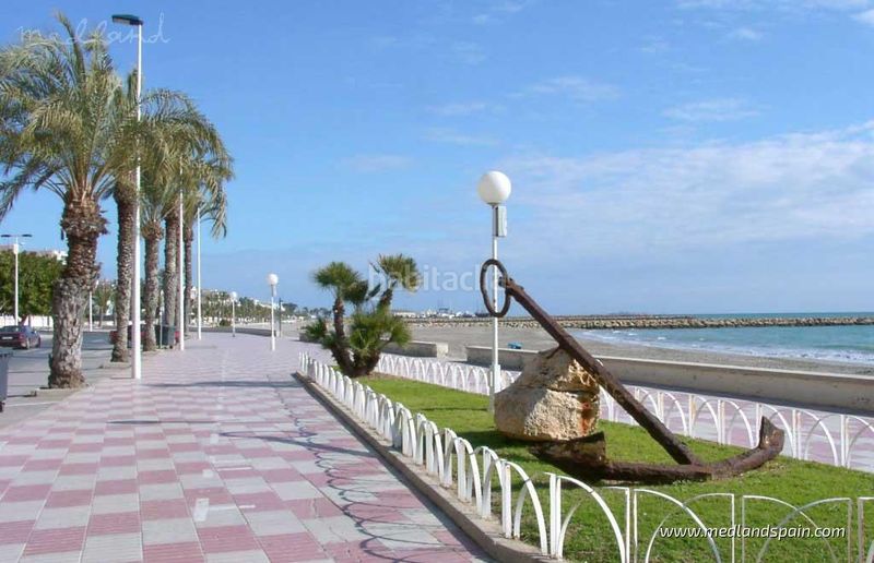 Foto 57ee788e-3523-4430-a2e3-1a10df757a0a. Apartament amb piscina a Norte Santa Pola