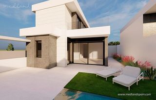 Chalet in Pilar de la Horadada Ciudad. Villas con 3 dormitorios y piscina en pilar de la horadada