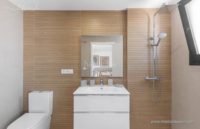 Foto a8bd5122-84db-429e-b5c8-4e3c42d5369b. Casa adossada amb piscina a Rafal