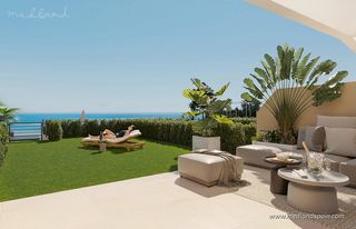 Chalet à Pueblo Español-Coveta Fumá. Chalets adosados con 3 dormitorios, jardín y vistas panorámicas