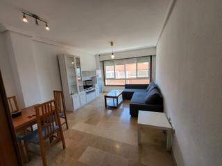 Location Appartement  Calle manuel mendizábal villalba. Ideal medicos residentes de torrecardenas