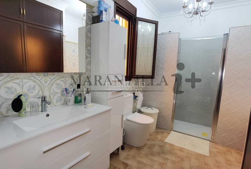 Foto aae80912-59c5-4a4d-b6a1-60d08b8ea91e. Casa con parcheggio in Lepe