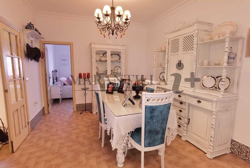 Foto ad0c5aaf-56d6-4b8f-b87b-8c3105095f0b. Casa con parcheggio in Lepe