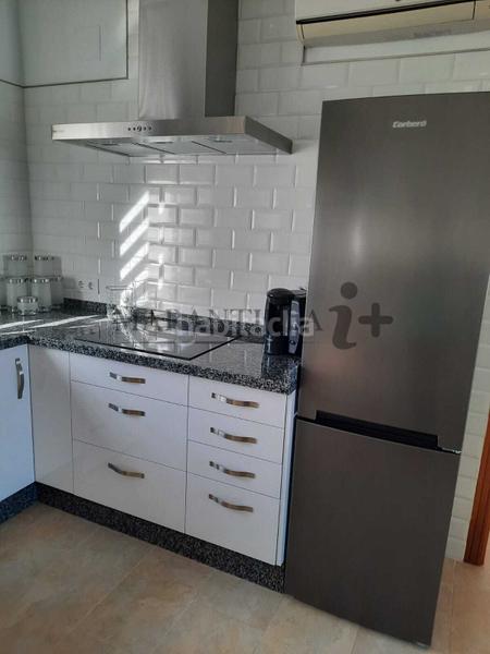 Foto ca112455-5589-4caf-bf2b-0f46b3fbc8ab. Casa con parcheggio in Lepe