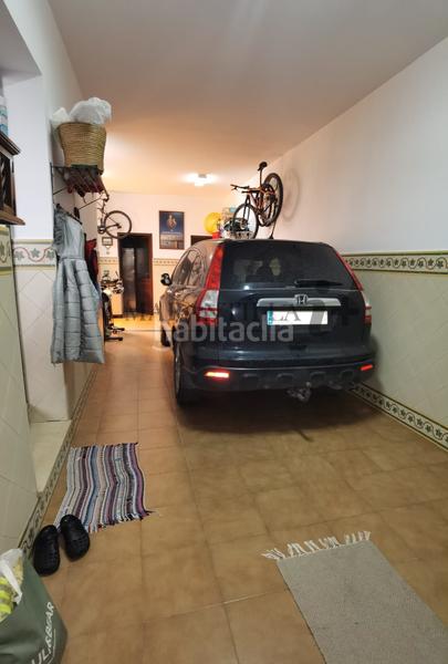 Foto eb6f5f8d-f677-40e9-8cbb-e4ad5fd6d09c. Casa con parcheggio in Lepe