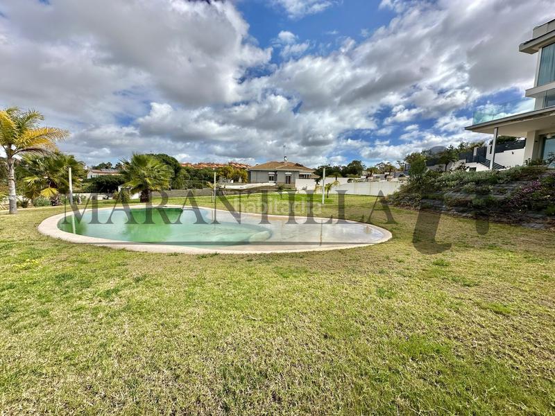 Foto c14f9126-46f8-4e92-a493-0f4c5b98607c. Xalet amb aparcament piscina a Lepe