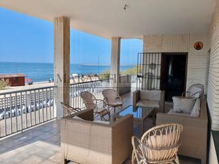 Xalet a El Portil. Chalet con vistas al mar en el portil