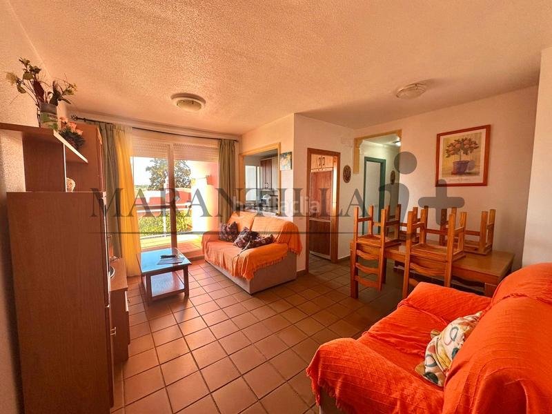 Foto ad5ff5b1-fa1d-44db-b4c5-9fe15950c4e9. Apartament a avenida del deporte 15 a Islantilla golf Islantilla