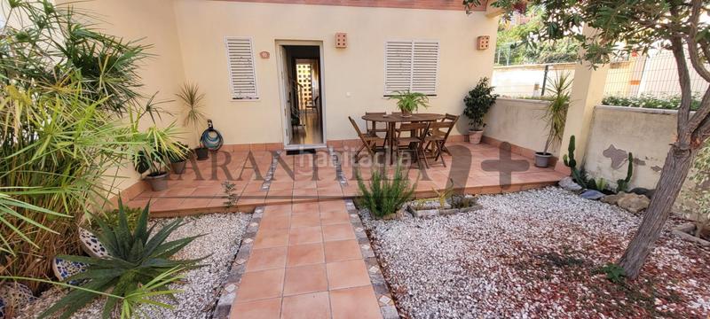 Foto 60b1f328-7051-49d8-948d-769a914031e1. Casa bifamiliare con camino piscina in Islantilla golf Islantilla