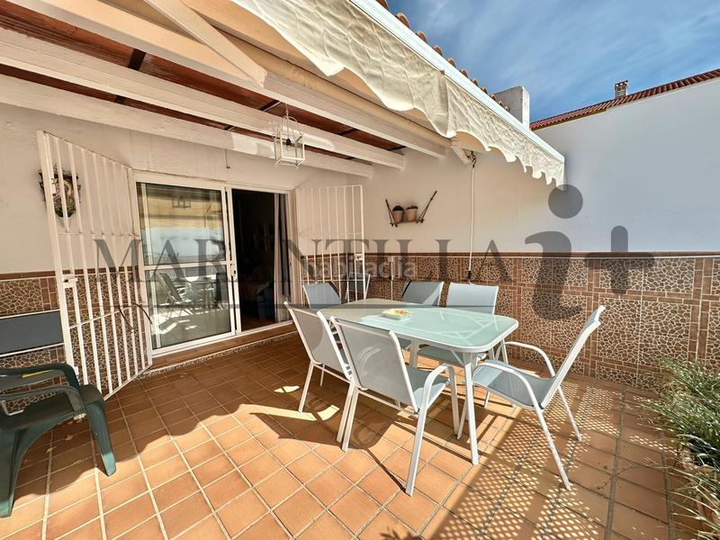 Foto ba98982d-b38e-4f40-9b1d-1fbe04259b3b. Casa a schiera con parcheggio in Urbasur Islantilla