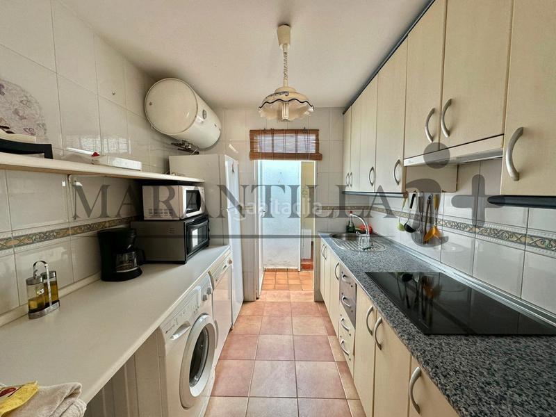 Foto e4ec94d4-4bd6-451c-a366-ef5d93f378d1. Casa a schiera con parcheggio in Urbasur Islantilla