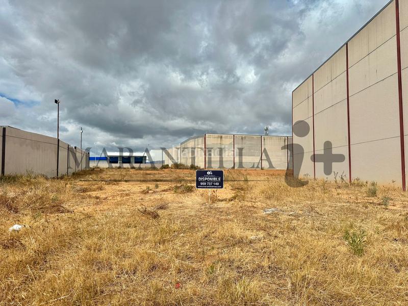 Foto 7b878173-1a1d-430e-bdd5-ff8e825da3c5. Gewerbliches grundstück in Lepe