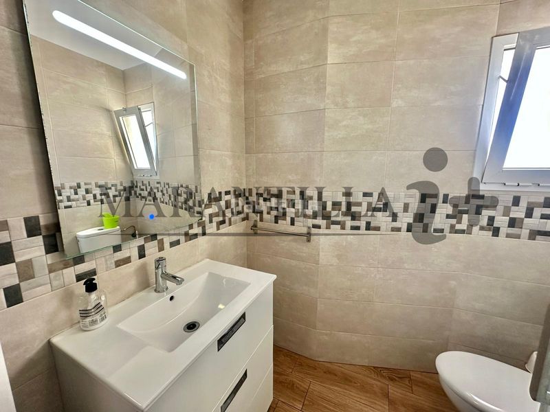 Foto f235ca7e-fdc1-47b0-b744-4693aeb4c401. Pis a Lepe