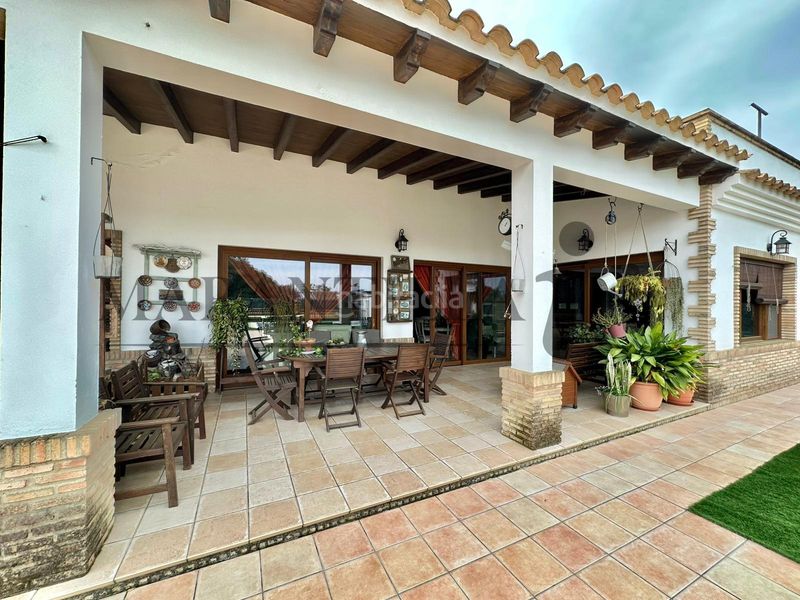 Foto a892f675-20f4-455b-9203-0b0da0ebc0e3. Xalet amb calefacció aparcament piscina a Lepe
