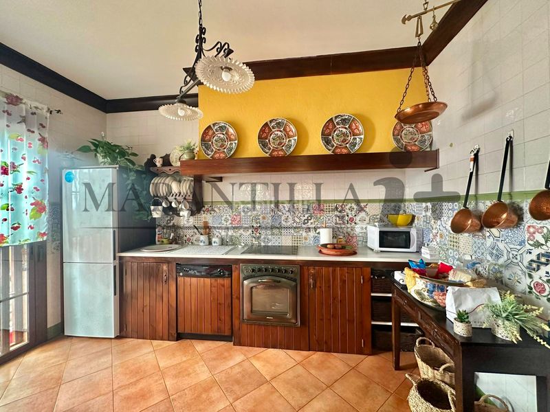 Foto e526b856-914e-48e5-84be-db1f064e0a38. Casa a Lepe