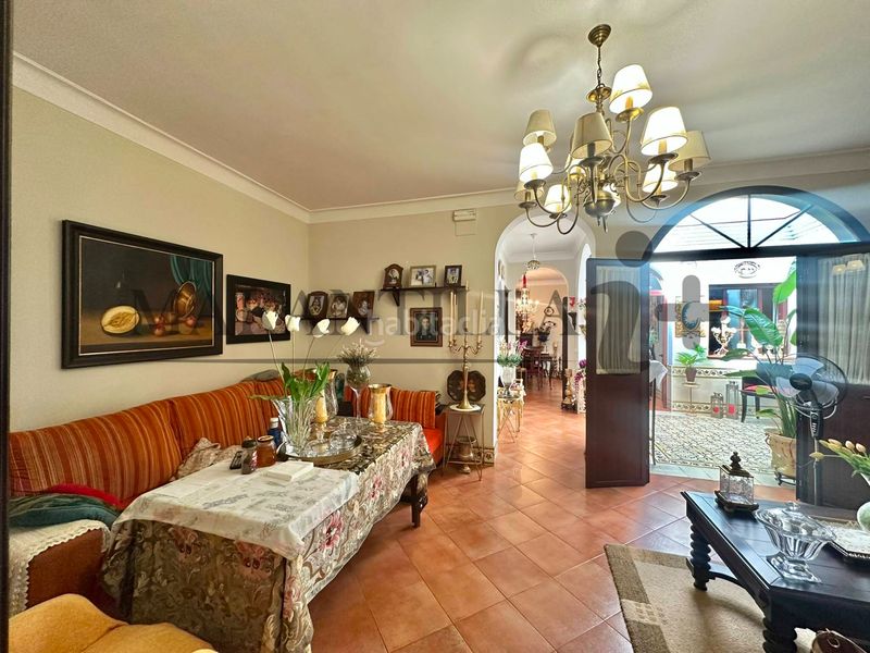Foto f42b86d2-45de-4c14-909d-a4cb187e7134. Casa a Lepe