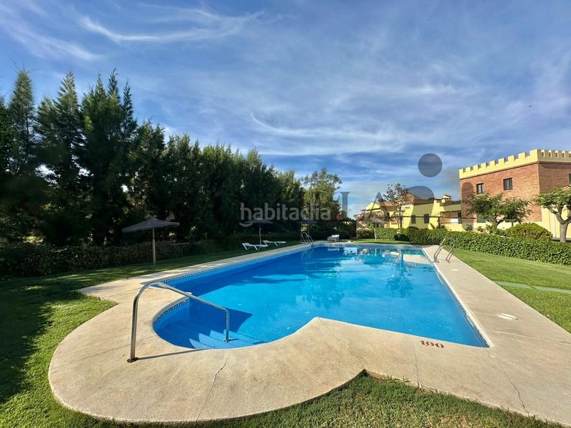 Foto eec36f25-da81-4132-87cc-242039cfe0ad. Estudi amb piscina a Islantilla golf Islantilla