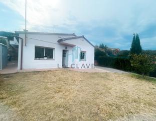 Casa  Carrer tramuntana. Descubre la comodidad y el encanto de esta casa reformada con am