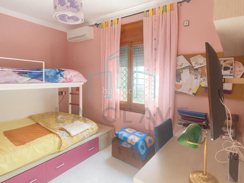 Foto 04724efe-3baf-40fd-bbac-f8712f15bd74. Casa con camino riscaldamento parcheggio piscina in Bigues i Riells del Fai