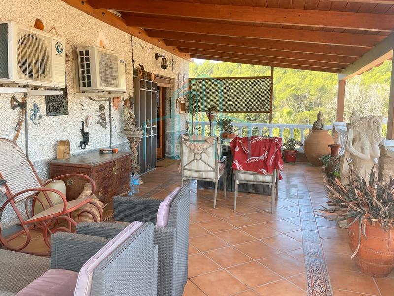 Foto 30983690-d68c-48b6-8dd8-5509497738f5. Casa con camino riscaldamento parcheggio piscina in Bigues i Riells del Fai