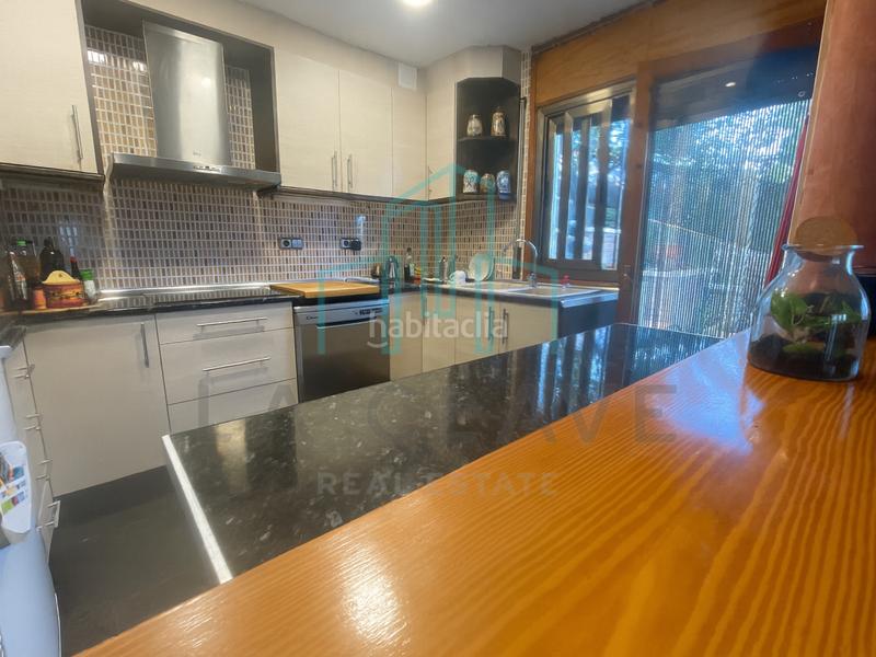 Foto 833ea087-8001-4429-b2b9-012e6f747c3a. Casa con camino riscaldamento parcheggio piscina in Bigues i Riells del Fai