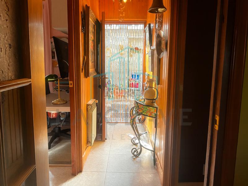 Foto f74ddbbb-df46-43f2-aca9-fa63a16cb49c. Casa con camino riscaldamento parcheggio piscina in Bigues i Riells del Fai