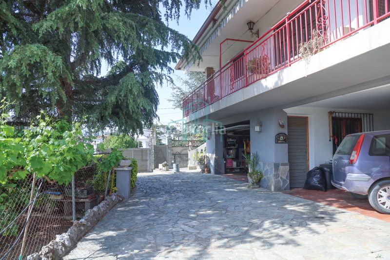 Foto 55f12ca7-f38a-4c58-a931-65f6d51bc98c. Casa amb xemeneia calefacció aparcament a Lliçà d´Amunt