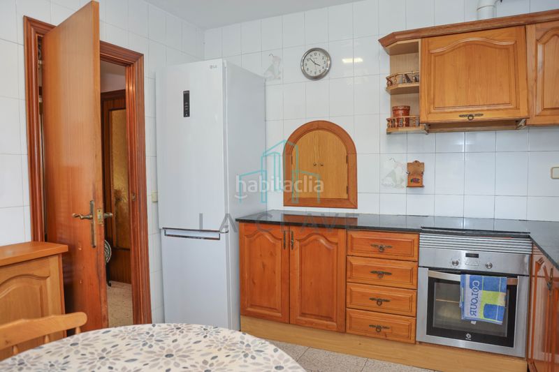 Foto 6c936e11-a682-47b0-af72-83671dc47d08. Casa amb xemeneia calefacció aparcament a Lliçà d´Amunt