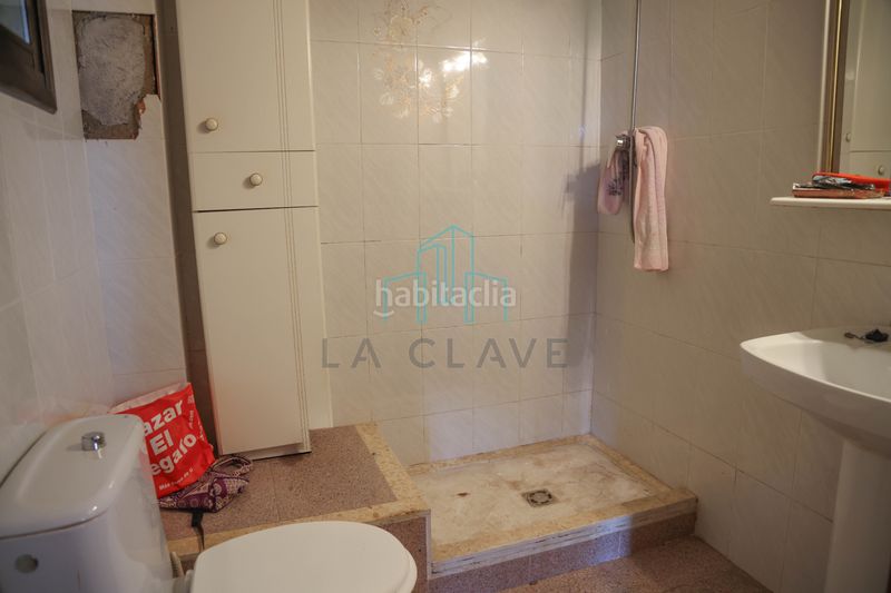 Foto 781e7622-fcd8-4919-8763-de11aa8b90fb. Casa amb xemeneia calefacció aparcament a Lliçà d´Amunt