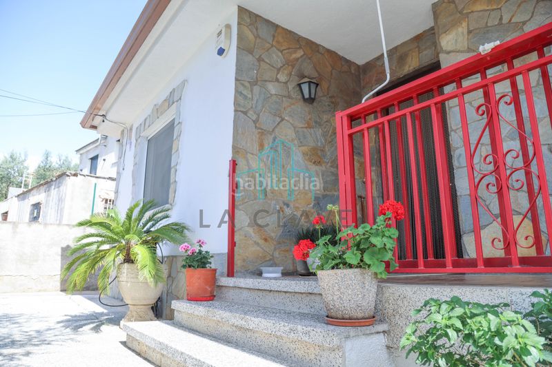 Foto e622ae62-727d-474a-b6d7-44a5b71a8bd8. Casa amb xemeneia calefacció aparcament a Lliçà d´Amunt