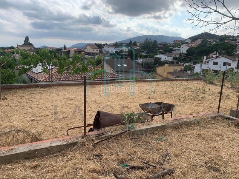 Foto 5bd017f8-6aa8-4137-8b1c-c7db77b3e37a. Residential plot in Bigues i Riells del Fai
