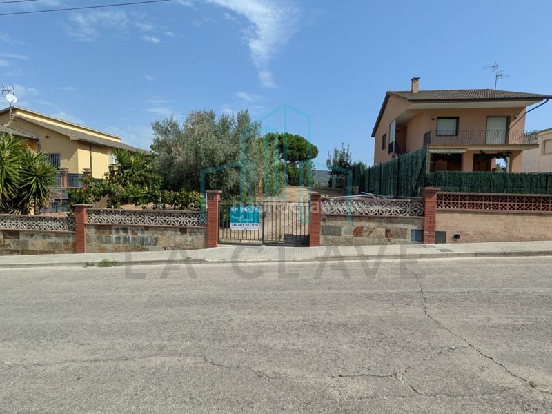 Foto e6d8dd55-1c3c-475d-a7ba-80d27f2b8206. Wohngrundstück in Bigues i Riells del Fai