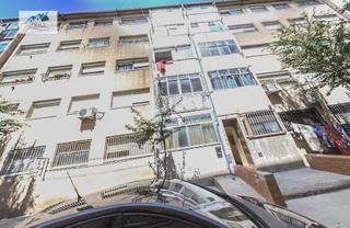 Appartement  Calle guadiana, del. Venta piso en cl guadiana del , 21 terrassa  barcelona