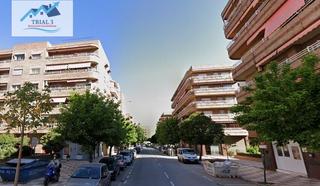 Aparcament cotxe  Calle profesor agustin escriban. Venta garaje  local en granada