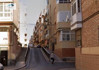 Piso  Calle tarrasa. Venta piso en almería