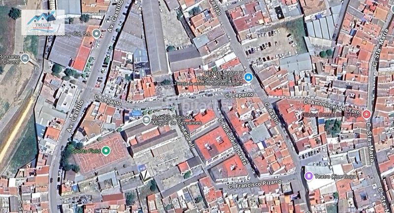 Foto cc69ca9c-cc27-4244-9afb-c169672ef4fe. Casa a Lora del Río