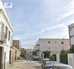 Casa  Calle lepanto. Venta de casa independiente en  lora del río sevilla