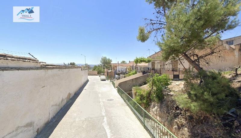 Foto 35ee3e9e-51d8-46dd-874d-7f59e3f3abcc. Casa in Pinos Puente