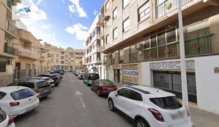 Pis  Calle valencia. Venta piso en elche