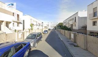 Maison jumelée à Palma del Condado (La). Venta adosado en la palma del condado huelva
