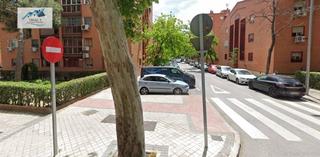 Pis  Calle casarabonela. Venta piso en madrid
