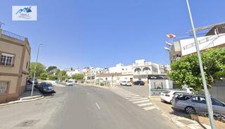 Casa  Avenida de antonio machado. Venta casa en alcalá del rio sevilla