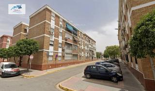 Appartement  Calle del abeto. Venta piso en dos hermanas sevilla
