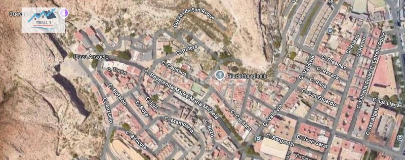 Foto c48a440e-8d22-4151-9035-bb2a658f1c36. Casa a La Chanca - Pescadería Almería