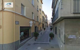 Pis  Calle lademora. Venta piso en lucena córdoba