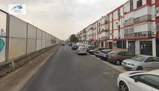 Pis  Calle manuel barrios masero. Venta de piso en sevilla.