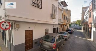 Casa  Calle coronil el. Venta casa en sevilla