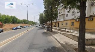 Pis  Calle medina y galnares. Venta de piso en sevilla.